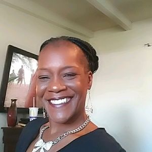 Meet your Posher, Yasmin